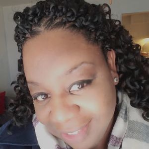 Meet your Posher, Sheila